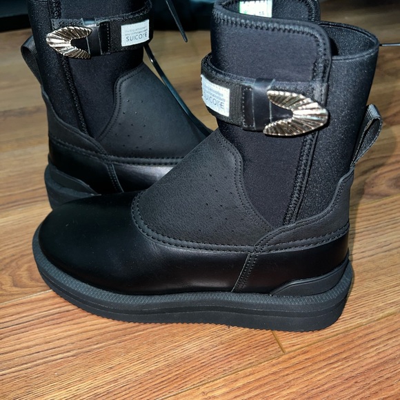 Suicoke Black Leather Boots - Picture 2 of 6